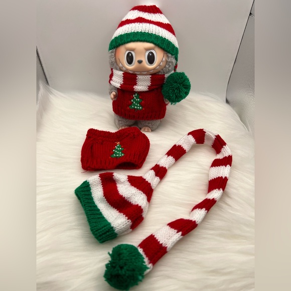 Labubu Cute Christmas Outfit - Picture 4 of 4